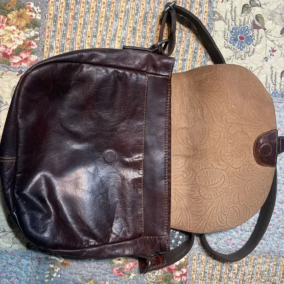 Jack Georges Leather Cross Body Bag - Picture 2 of 6